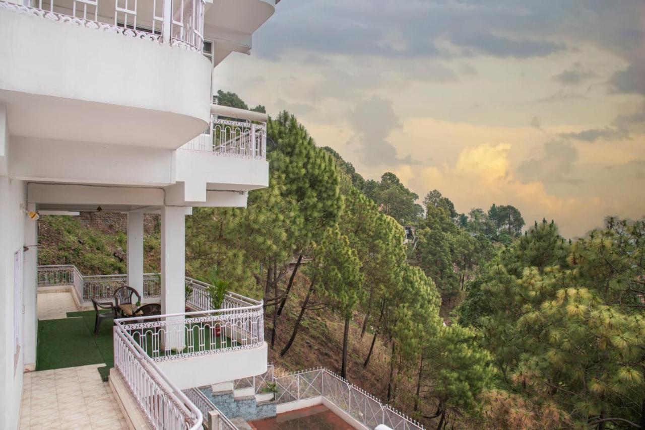 Host Jatin Kasauli Pine Villa 7Oi827O7O3 ภายนอก รูปภาพ